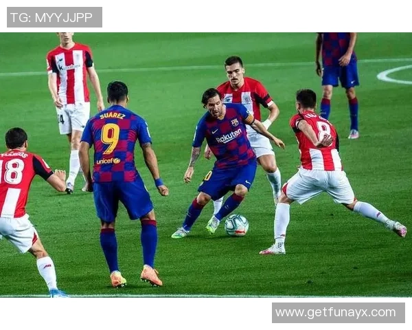 西甲焦点战毕尔巴鄂竞技迎战马德里竞技争夺宝贵积分