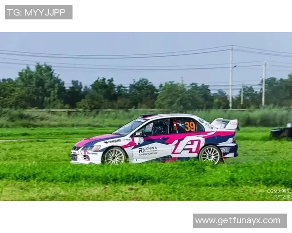 RX中国汽车跨界系列赛闭幕 李海战绩骄人屡次登领奖台