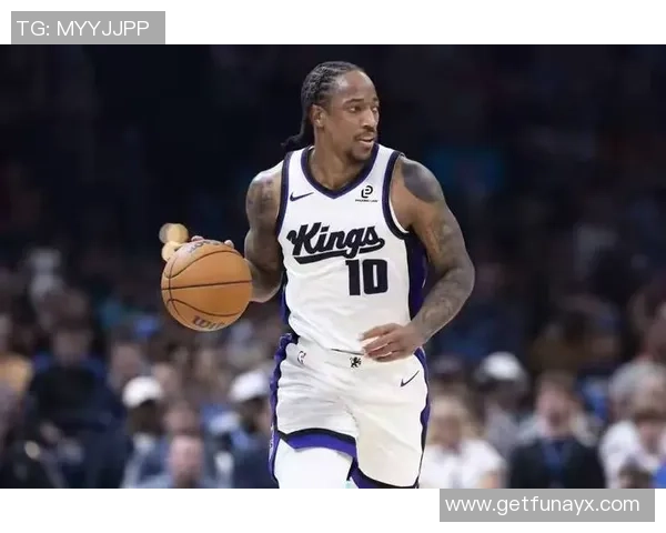 快船供认买卖亏了！场均19+8降至11+4，白扔25+4分卫，有意德罗赞